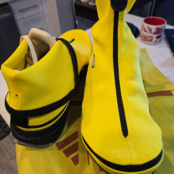 Adidas Ultraboost x Fortnite PEELY Men's 10 Yellow Black Banana JQ0714 Shoes NEW - Picture 9 of 16